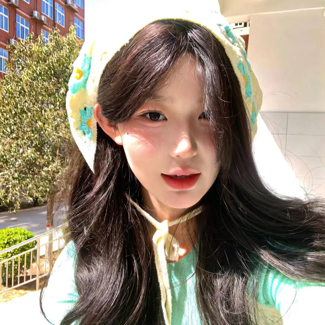 龙纹身的女鬼入镜